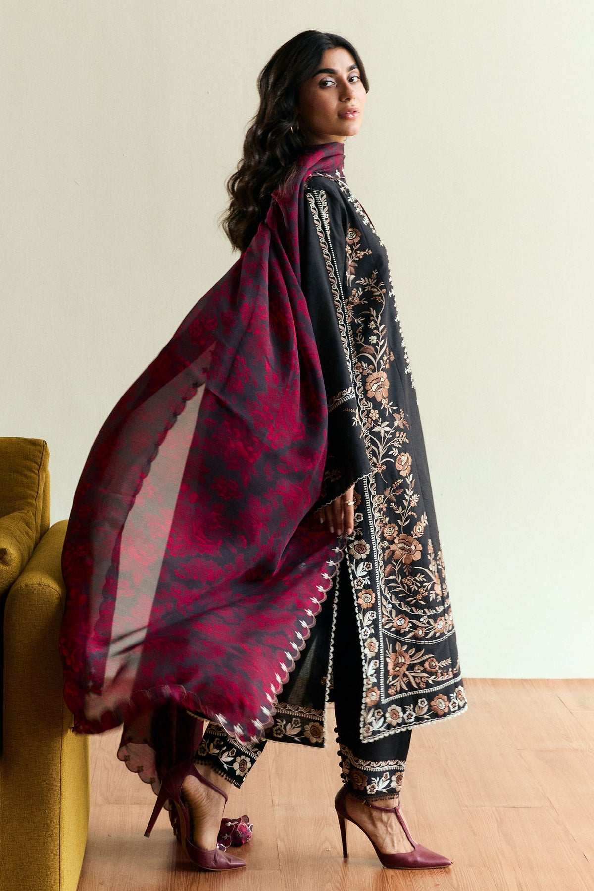 Zara Shahjahan | Coco Eid Edit | Velour-D2 -  Zara Sahjahan Ladies Clothes - Original Designer Dress - House of Maryam