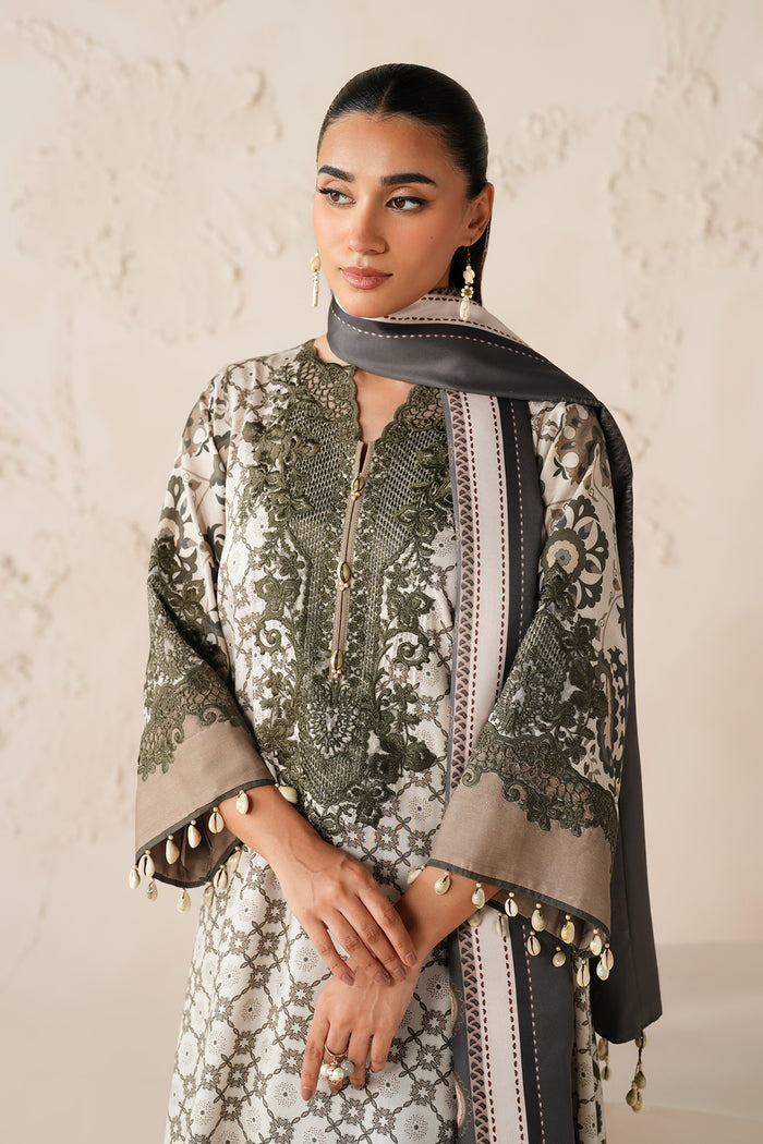 Baroque | Luxury Pret 25 | UF-4302-4