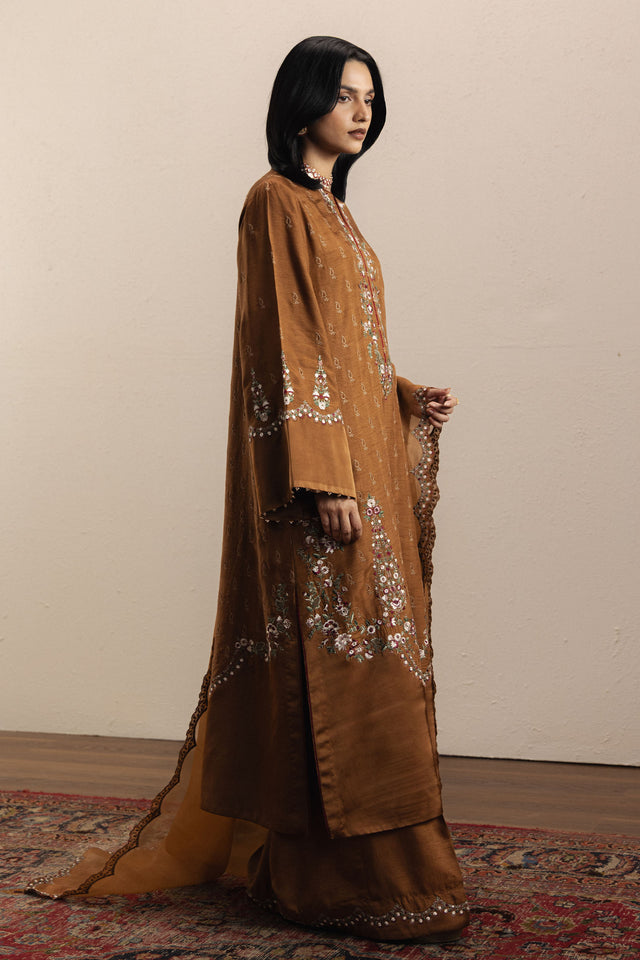 Zara Shahjahan | Festive 26 | Munawwar, image 4