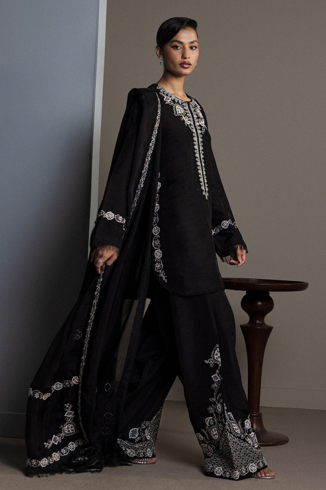 Zara Shahjahan | Festive 26 | Zarmin, image 4