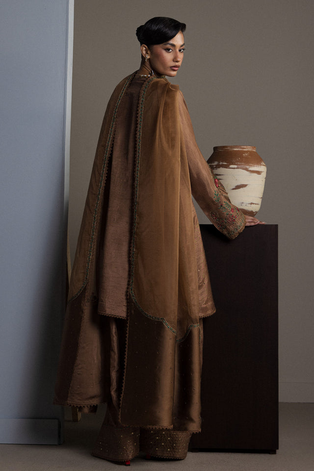 Zara Shahjahan | Festive 26 | Kahvaan, image 2