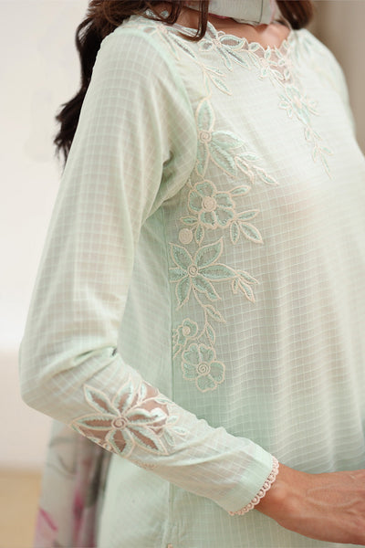 Iznik | lawn 26 | UE-521