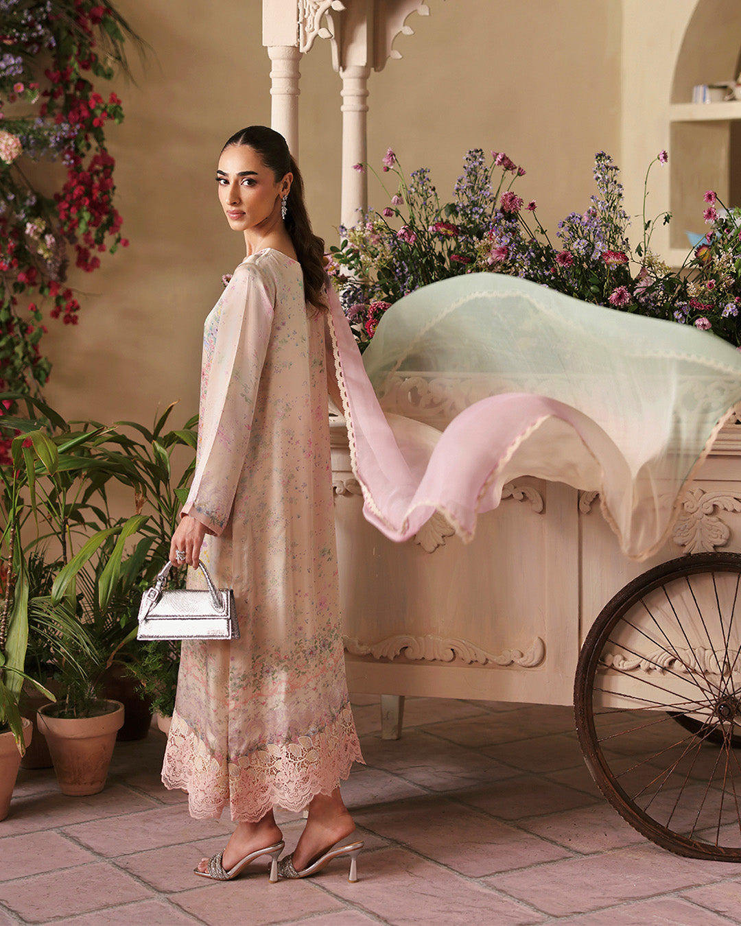 Faiza Saqlain | Serina Luxe | Aeni, image 2