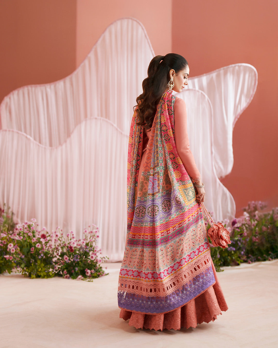 Faiza Saqlain | Roim Pret | Muzn, image 2