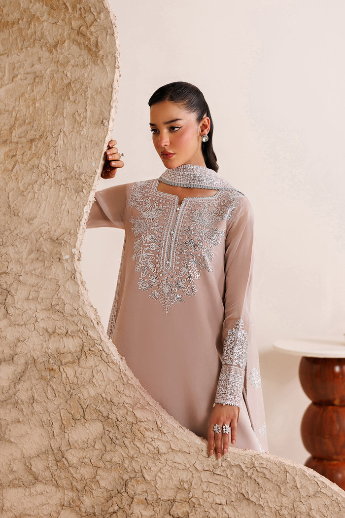 Farasha | Chiffon Threads 26 | Warm Lume-3