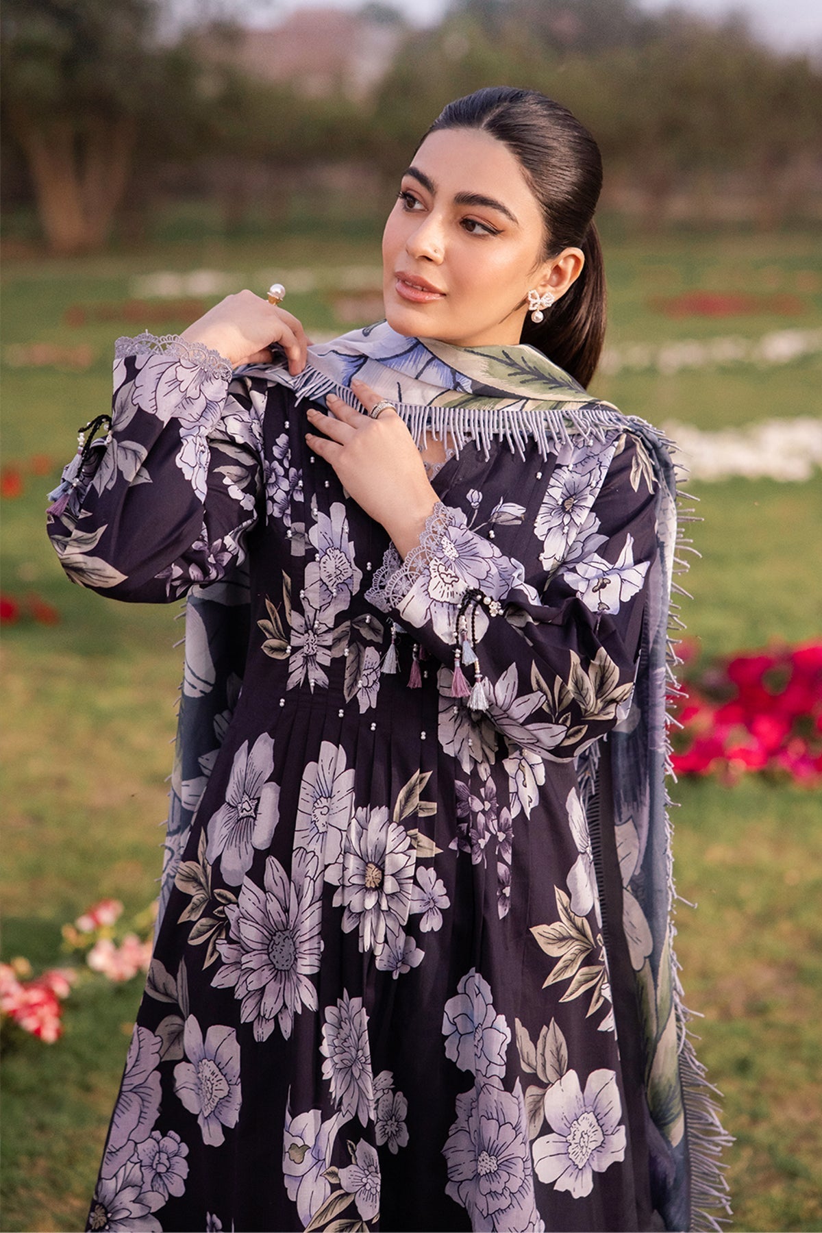 Alizeh | Sheen Lawn Prints 24 | CALLA by Designer Alizeh - House of Maryam - Pakistani Designer Ethnic Wear in {{ shop.shopifyCountryName }}