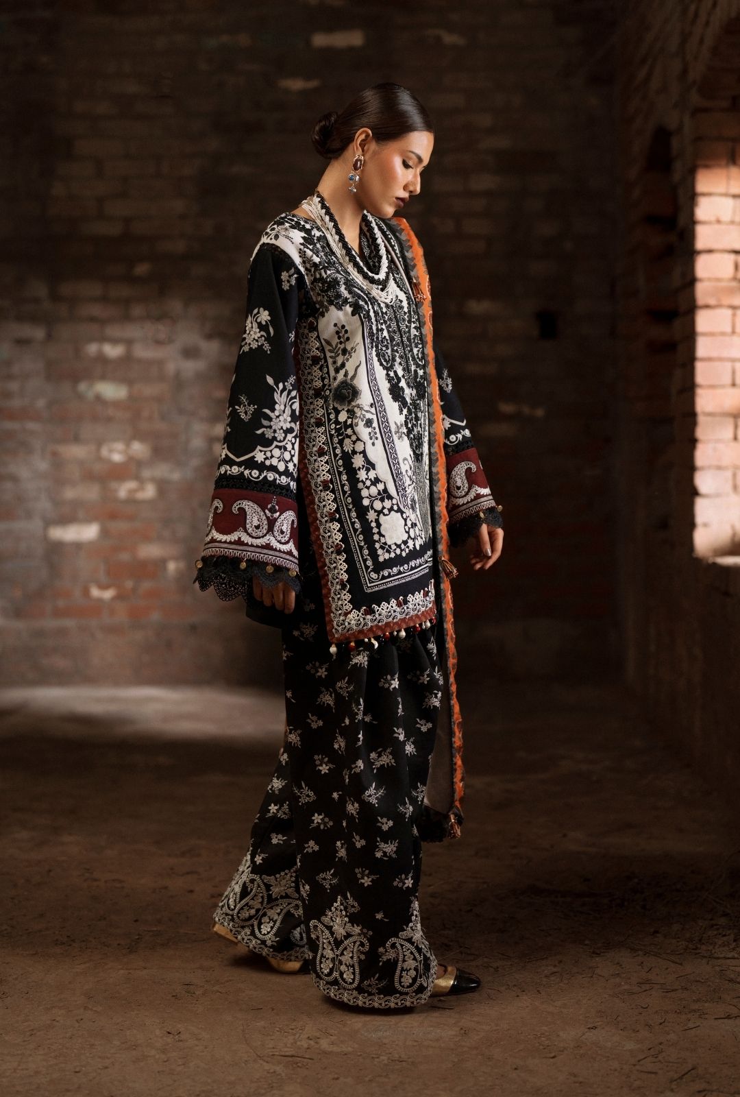 AJR Couture | Sard Sham | Makhmal, image 5