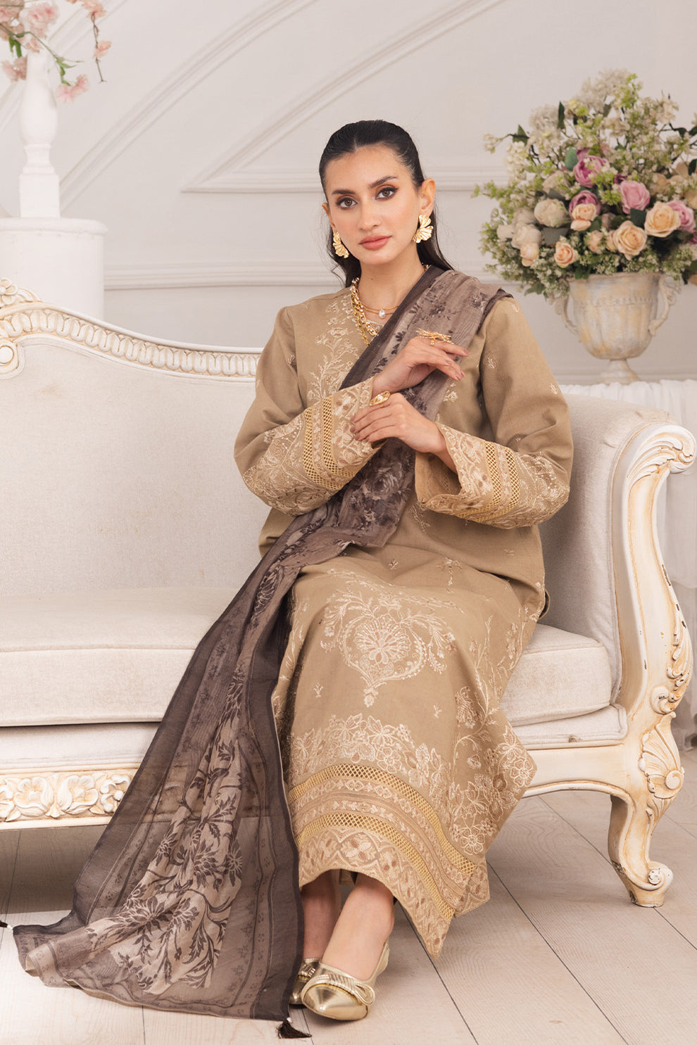 Maryum N Maria | Mira Luxury Lawn | LEYLA - FS50105 -  Maryum N Maria Ladies Clothes - Original Designer Dress - House of Maryam
