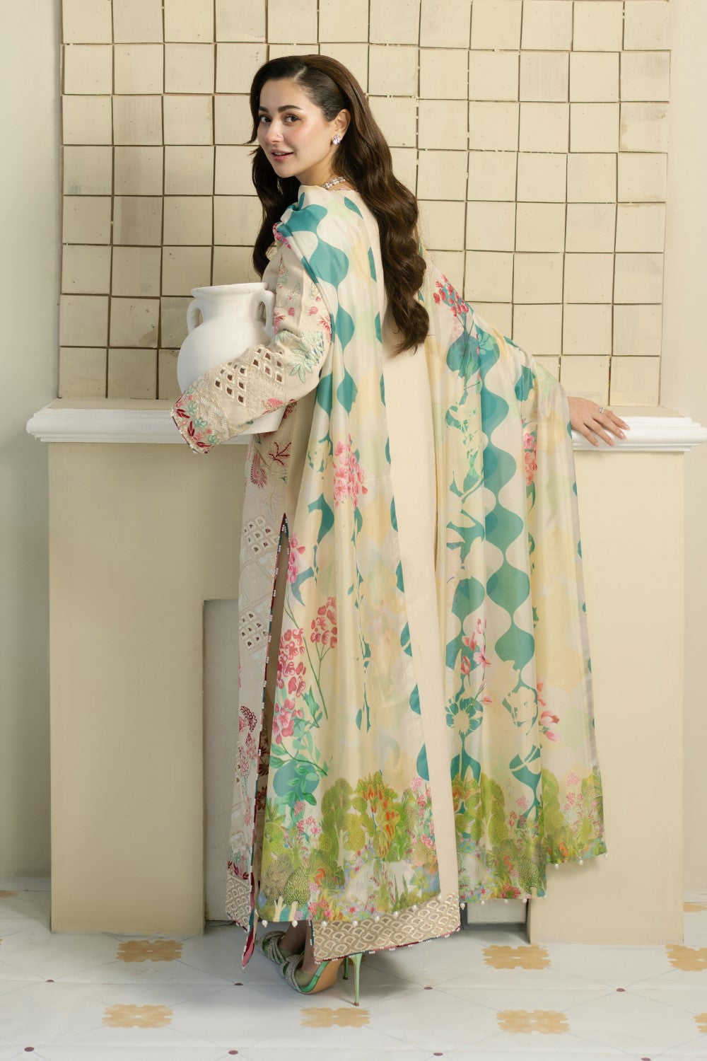 Maryum N Maria | Luxury Lawn 25 | AEISHA - MS50109