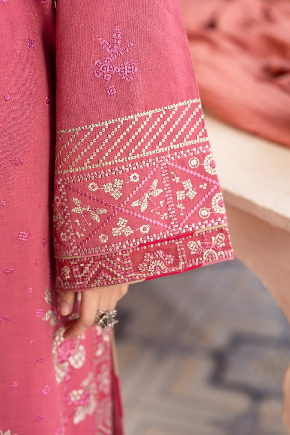 Maryum N Maria | Luxury Lawn 25 | ADRA - MS50118 -  Maryum N Maria Ladies Clothes - Original Designer Dress - House of Maryam