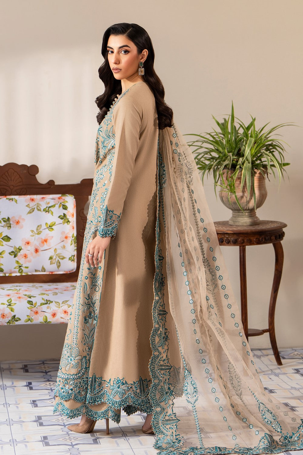 Maryum N Maria | Luxury Lawn 25 | ASHYA - MS50119 -  Maryum N Maria Ladies Clothes - Original Designer Dress - House of Maryam