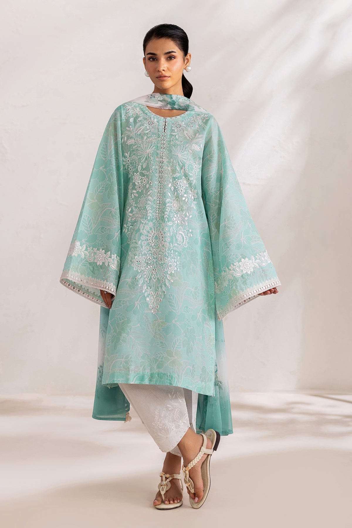 Baroque | Luxury Summer Pret | UF-4451-1