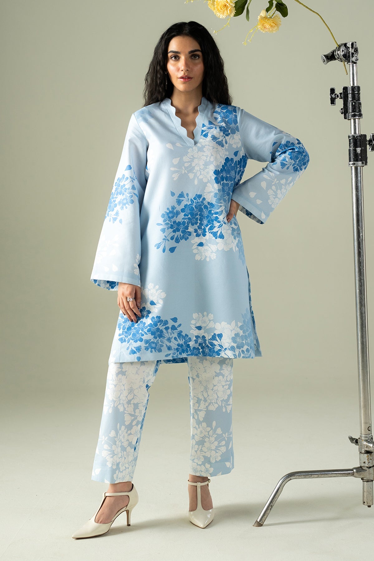 Afrozeh Muffled sky blue lawn co-ord set