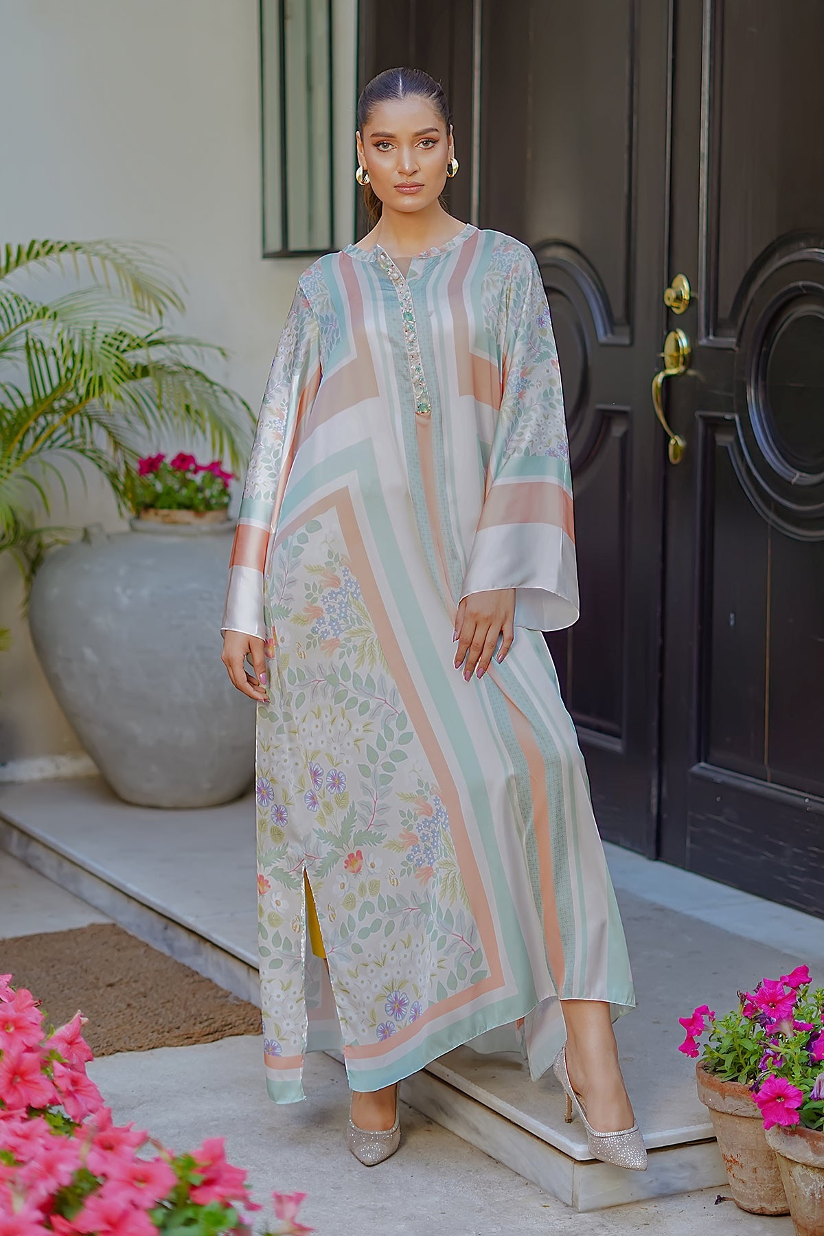 Erum Khan | Nue Pret | Whisper Blush -  Erum Khan Ladies Clothes - Original Designer Dress - House of Maryam