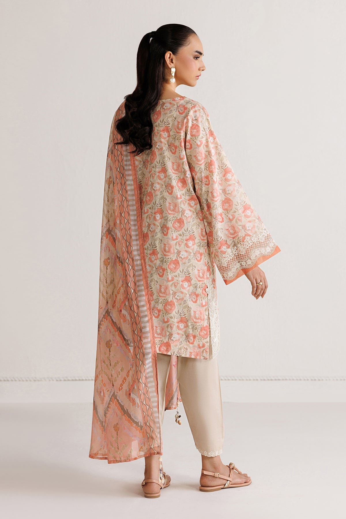 Baroque | Luxury Summer Pret | UF-4495, image 2
