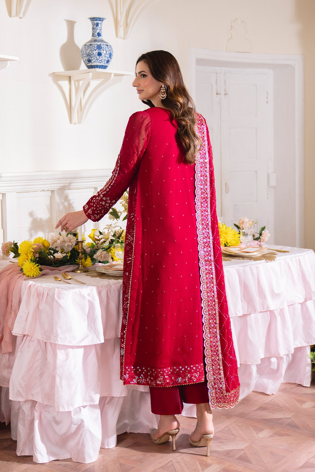 Neeshay | Dastaan Formals 25 | Gulzaib, image 2