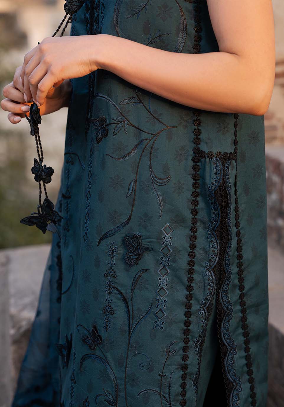 Zarqash | Luxe Lawn 26 |ZQL0014-3