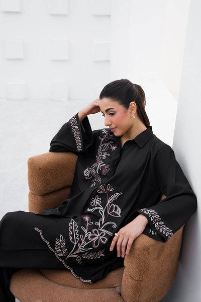 Azure | Chic Essentials | Iconic Black