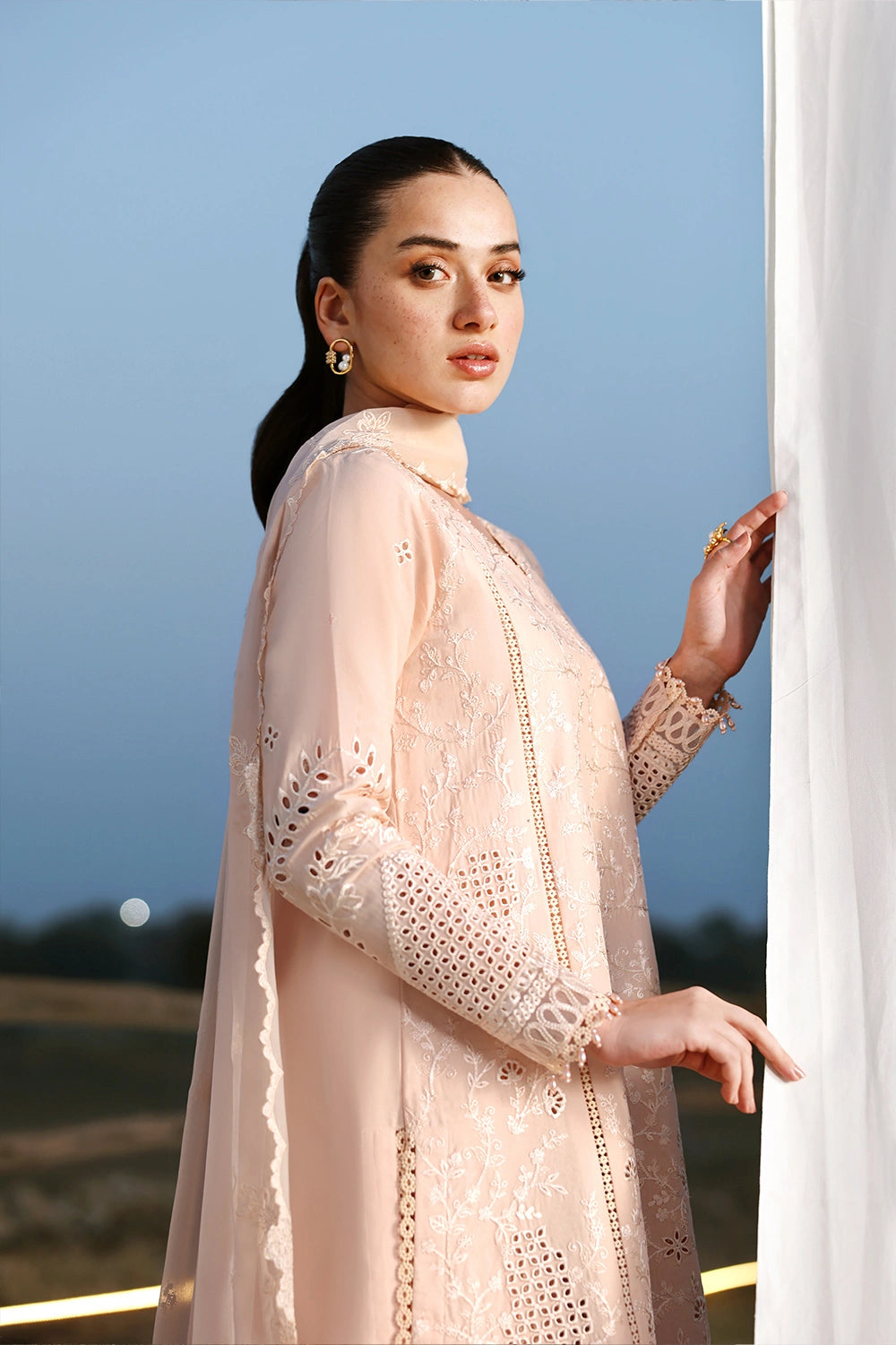 Azure | Luxury Lawn 26 | Petaline, image 5