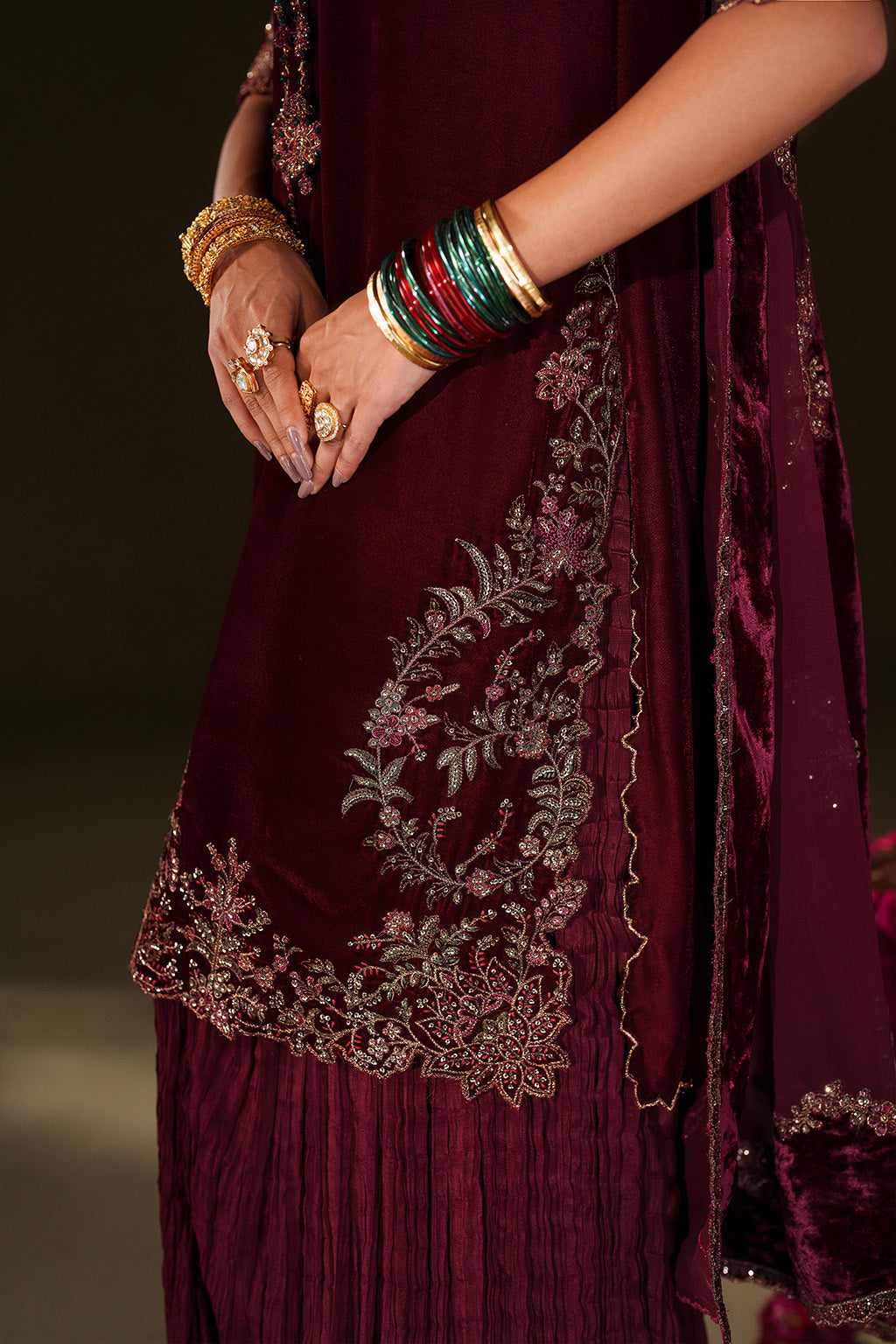Iznik | Velvet 25 | IV-71 Embroidered Velvet, image 12