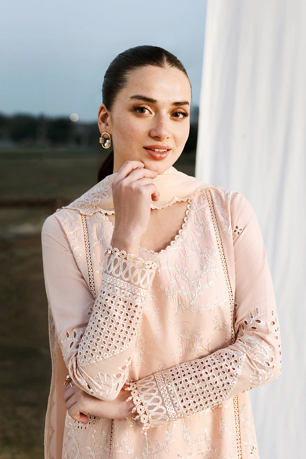 Azure | Luxury Lawn 26 | Petaline, image 3