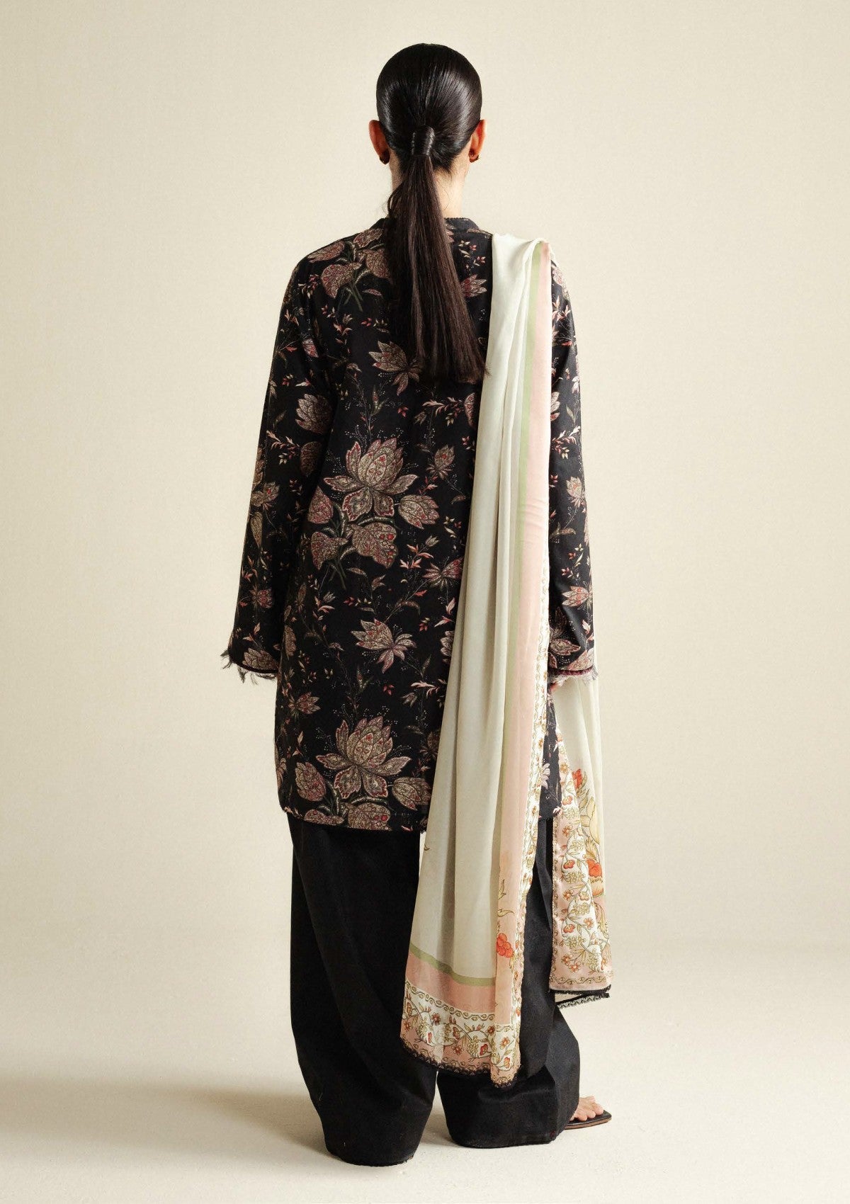 Zara Shahjahan | Coco Prints 25 | Daisy-8B, image 2