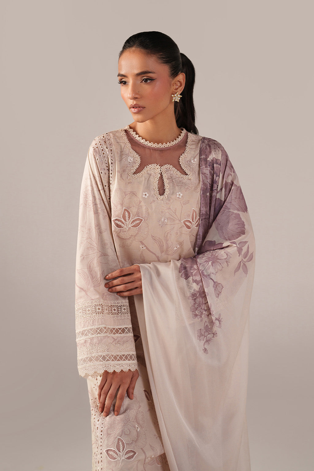 Iznik | Spring/Summer Lawn 26 | SS-01, image 3