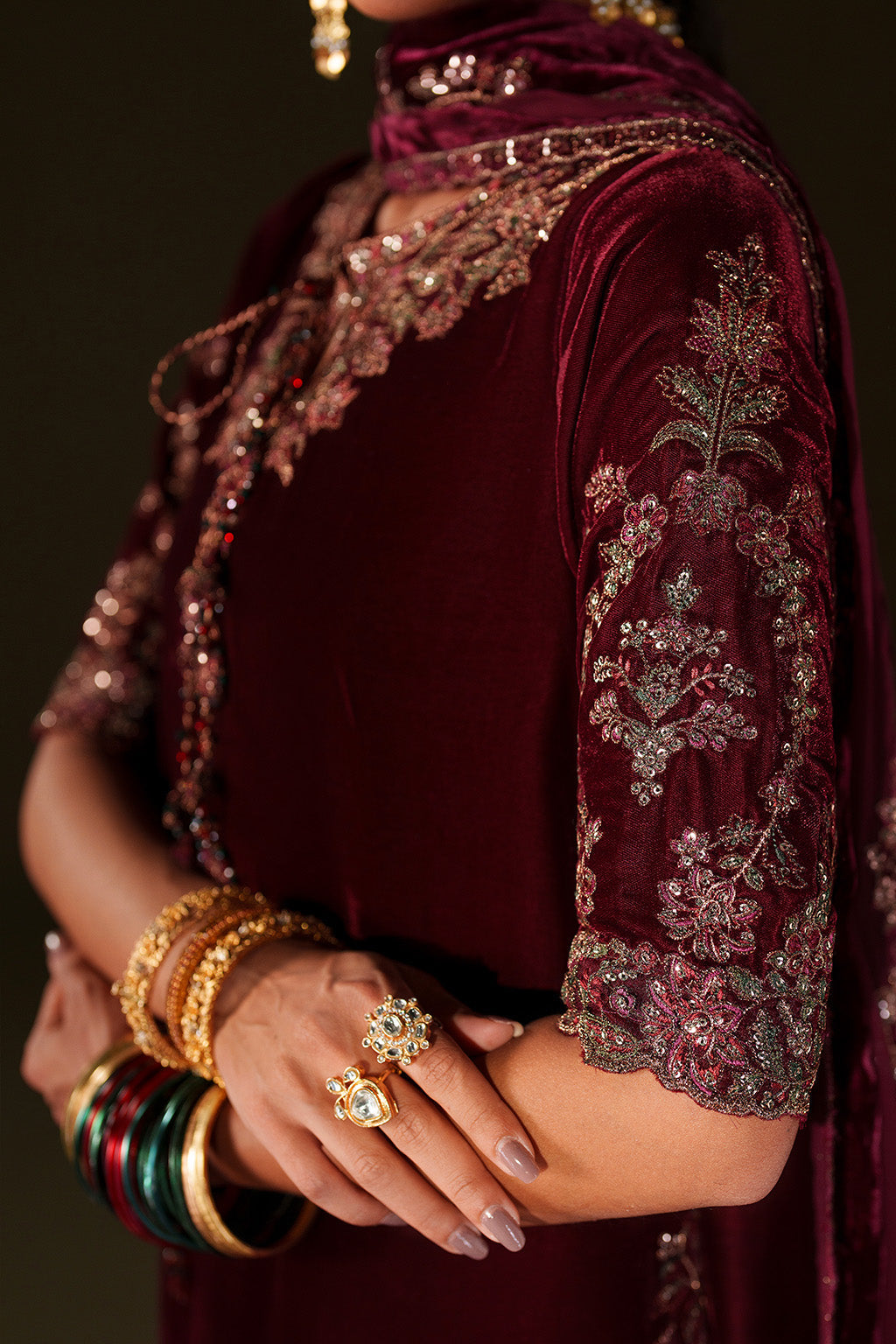 Iznik | Velvet 25 | IV-71 Embroidered Velvet, image 6