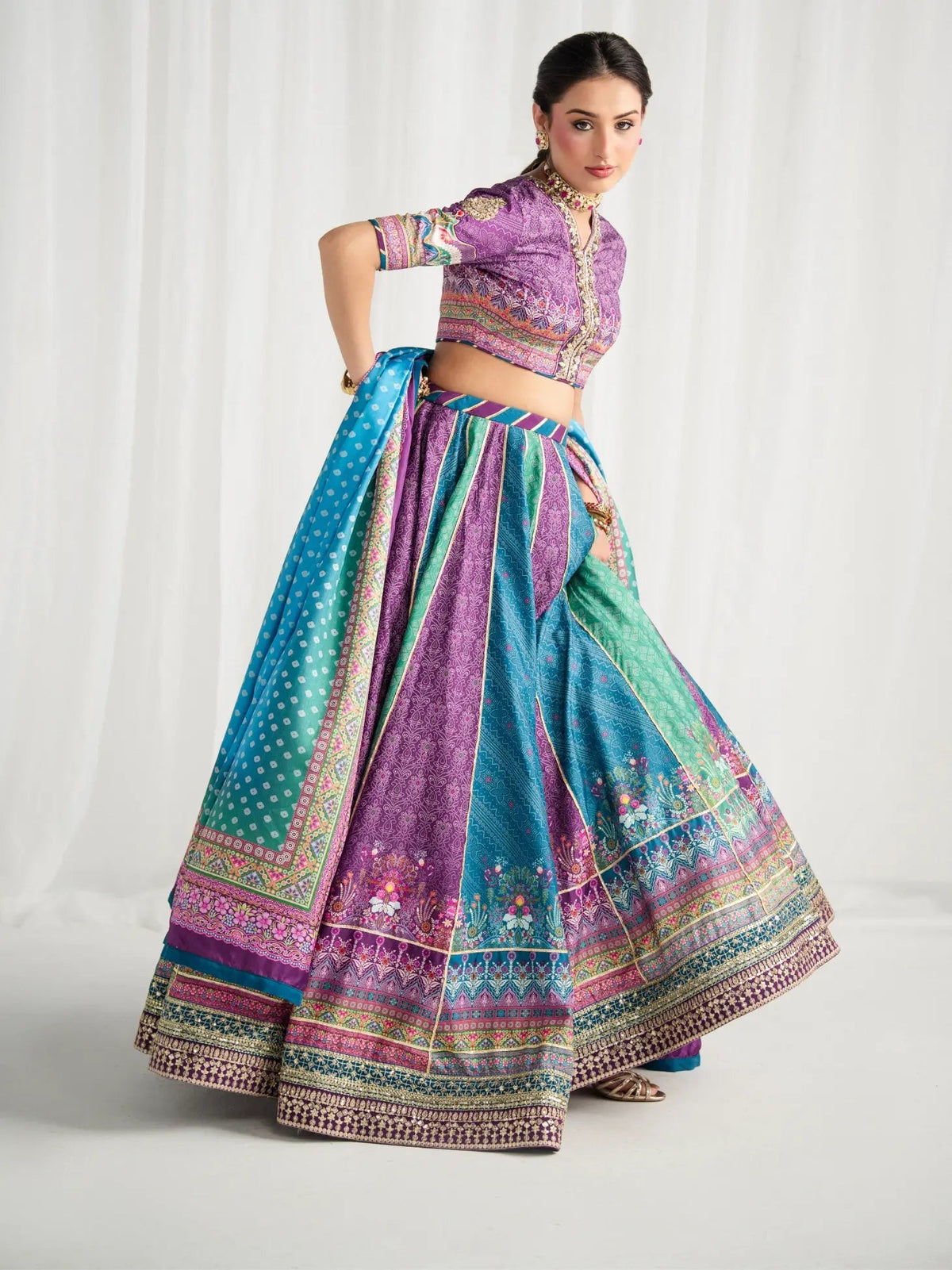 Gulaal | Aira Printed Silk | Mosaic Muse, image 4