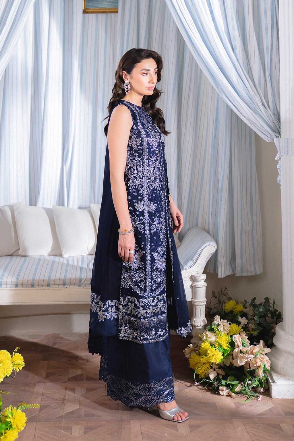 Neeshay | Dastaan Formals 25 | Neelisha, image 4