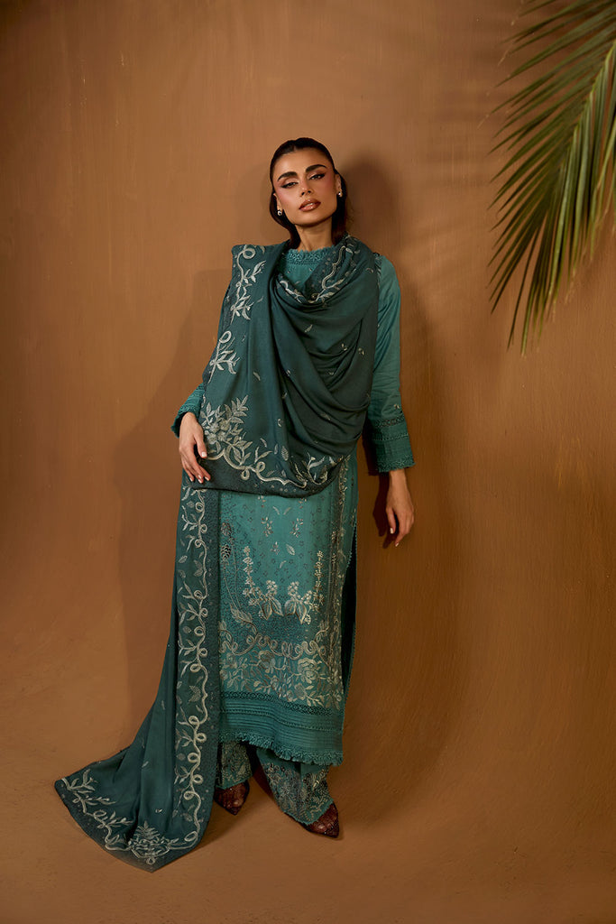 Sobia Nazir | Winter Shawl 25 | Design 5A, image 2