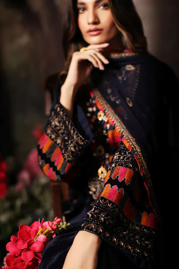 Charizma | Signora Velvet 23 | CVT3-07 by Designer Charizma - House of Maryam - Pakistani Designer Ethnic Wear in {{ shop.shopifyCountryName }}