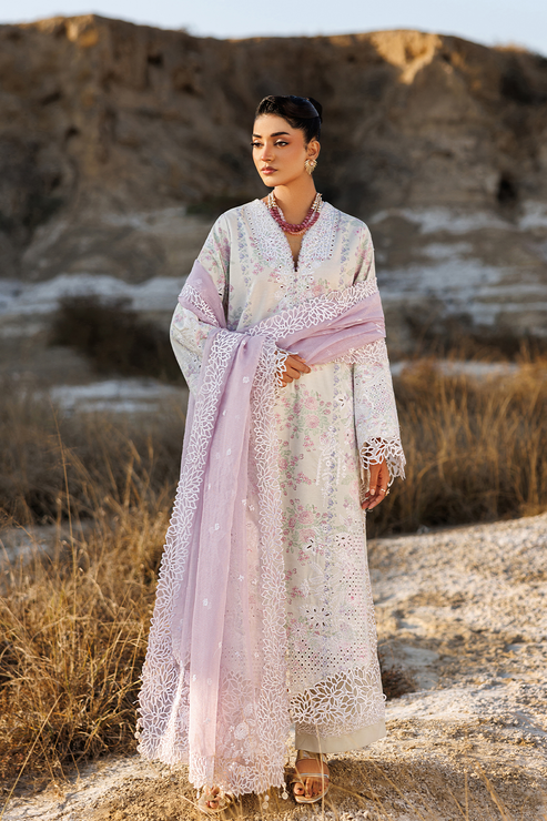 Emaan adeel | Sunlit Groove Luxury Lawn 26 | SUNNY SPLASH-1
