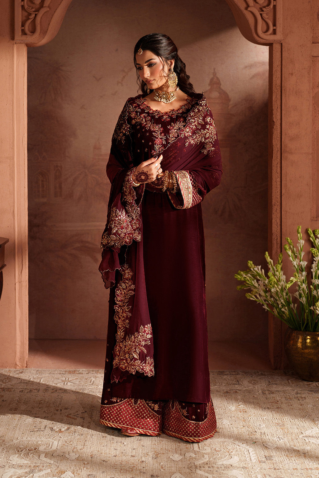 Iznik | Velvet 25 | IV-55 Embroidered Velvet, image 4