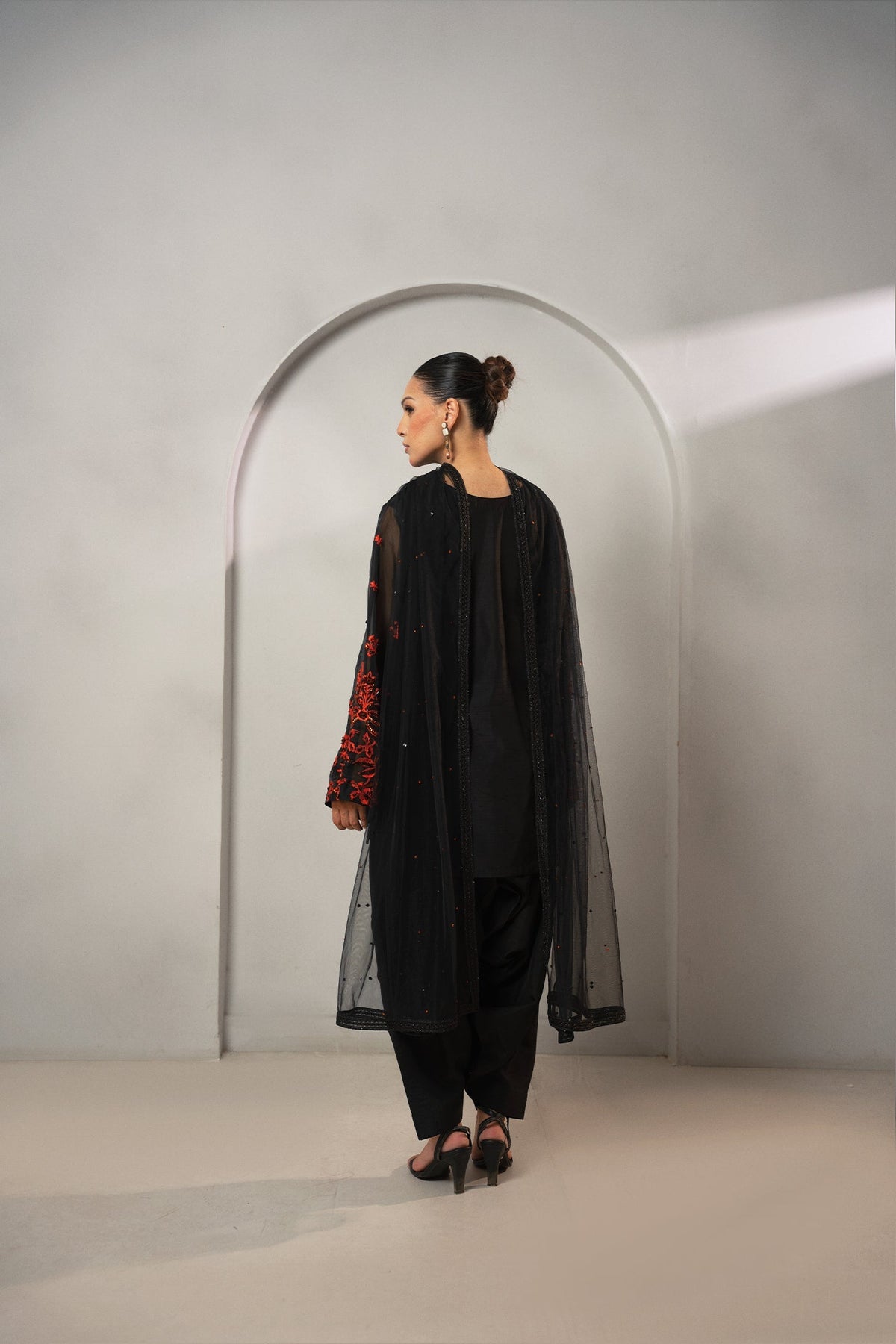 Fozia Khalid | Dilkash Festive Wear 25 | Ayra, image 2