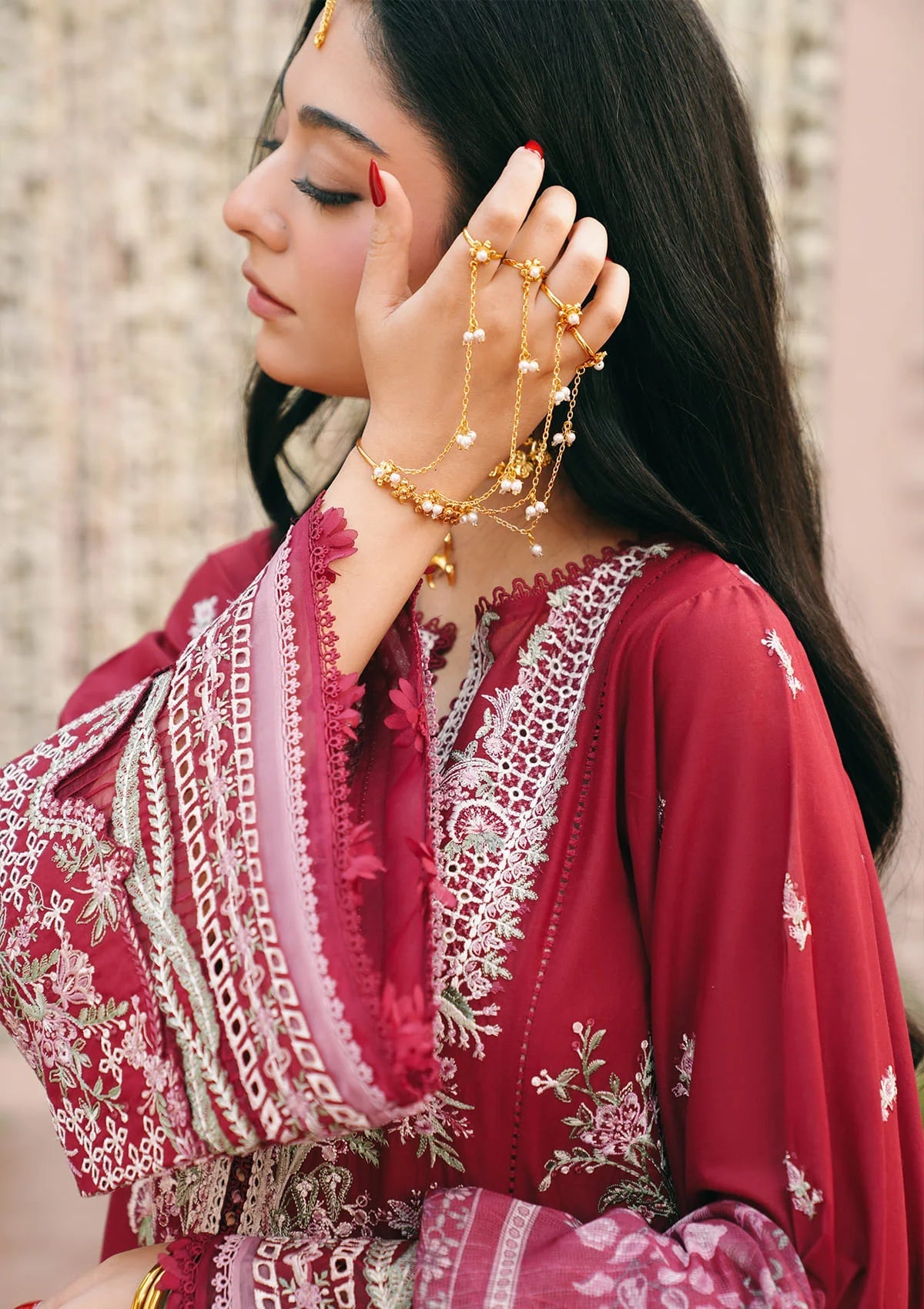 Kahf Premium | Ek Fasana Luxury Lawn 26 | KLB-1B MAHRANI, image 3
