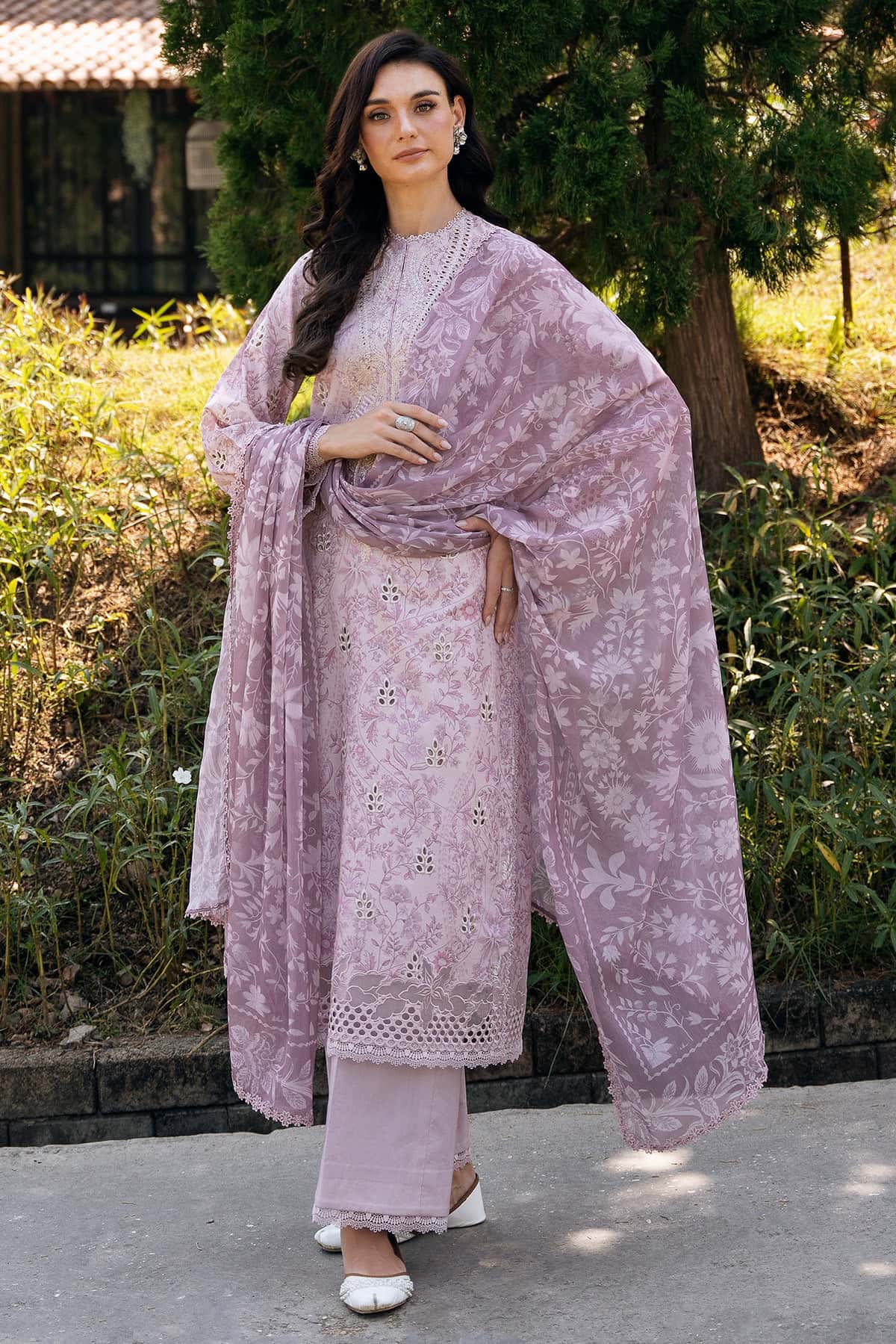 Afrozeh | Damask The Holiday Edit 25 | Lunetta B -  Afrozeh Ladies Clothes - Original Designer Dress - House of Maryam