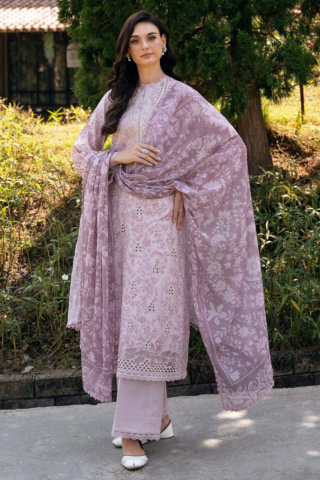 Afrozeh | Damask The Holiday Edit 25 | Lunetta B -  Afrozeh Ladies Clothes -  House of Maryam