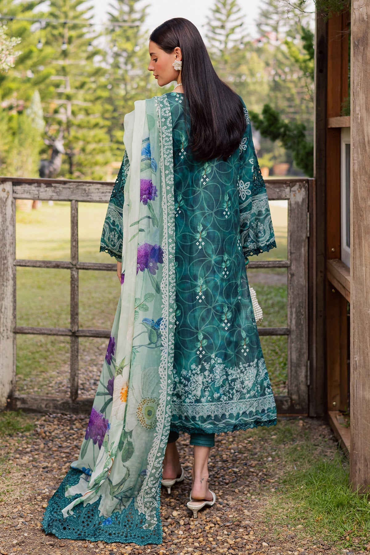 Nureh |  Gardenia Lawn 26 |NSG-210, image 3