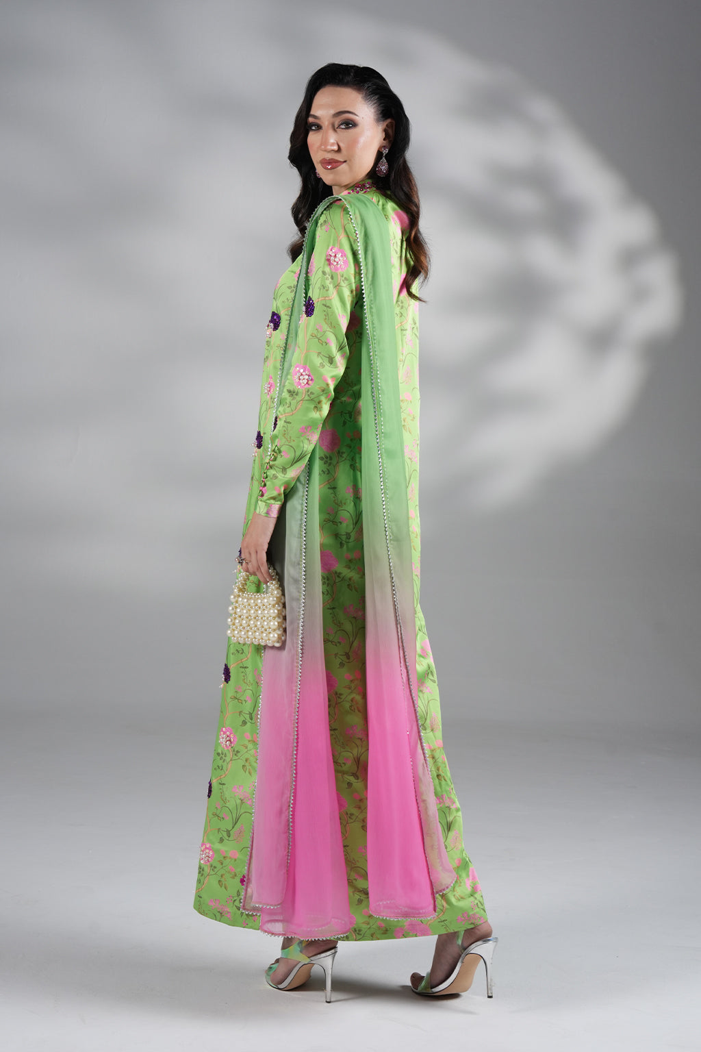 Amave | Oro Luxury Wear | AM-06