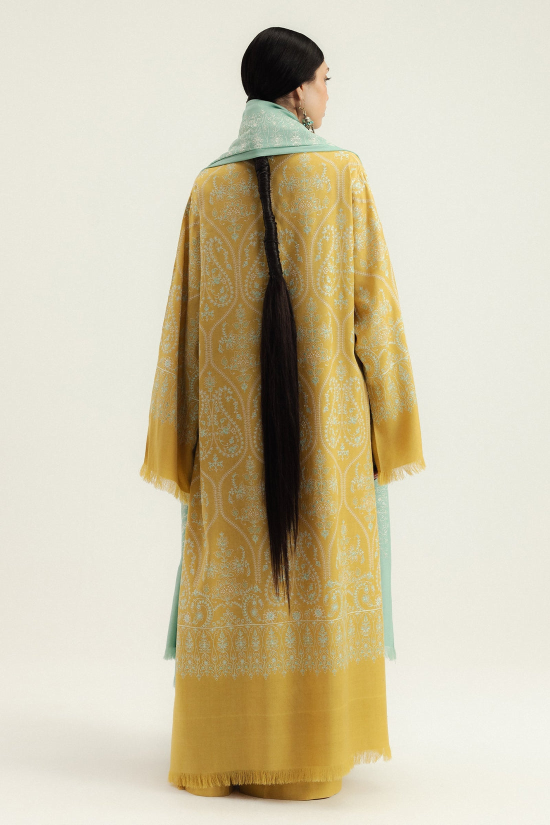 Zara Shahjahan | Winter 25 | Zarvaan