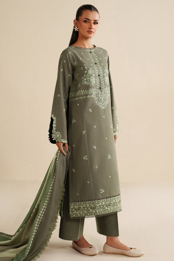 Farasha | Winter Spell 25 | Retro-4