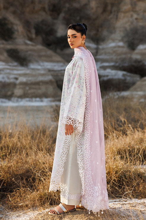 Emaan adeel | Sunlit Groove Luxury Lawn 26 | SUNNY SPLASH-5