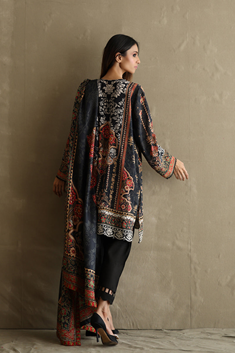 Mina Hasan | Signature Pret | Baroque In Black-2