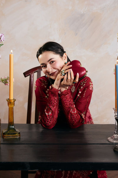 Maryam Hussain | Luxury Lawn 26 Vol 2 | Daneen