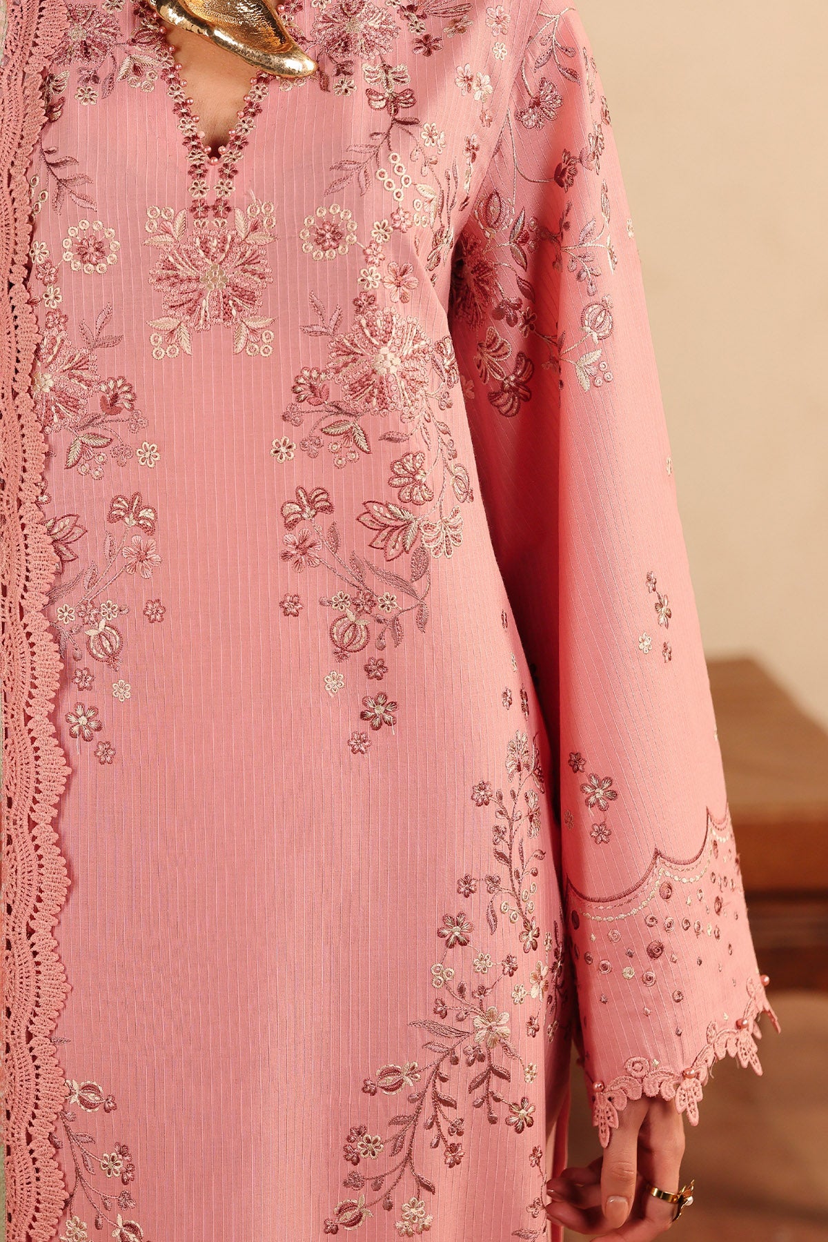 Nureh | Raha Lawn | NE-249, image 5