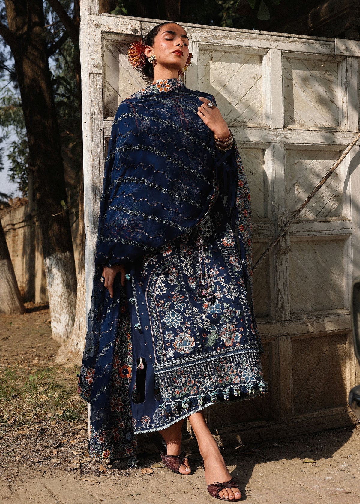 Hussain Rehar | Kalabagh Luxury Lawn 26 | Amalfi, image 6