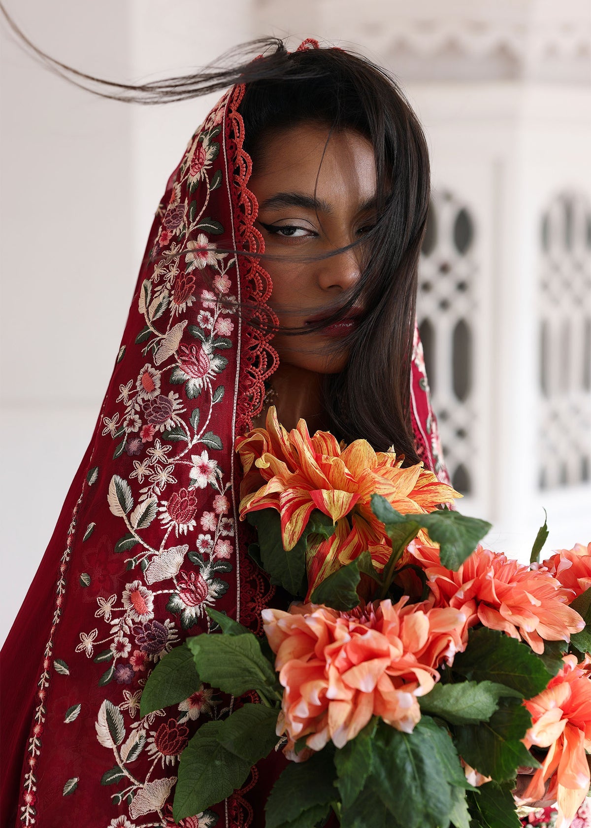 Hussain Rehar | Kalabagh Luxury Lawn 26 | Kastanaa, image 7