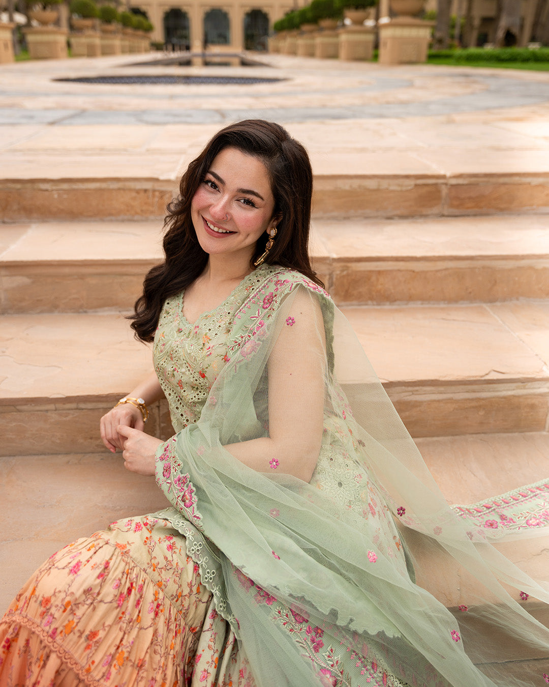 Faiza Saqlain | Aya Luxury Lawn 26' | Eldira-5