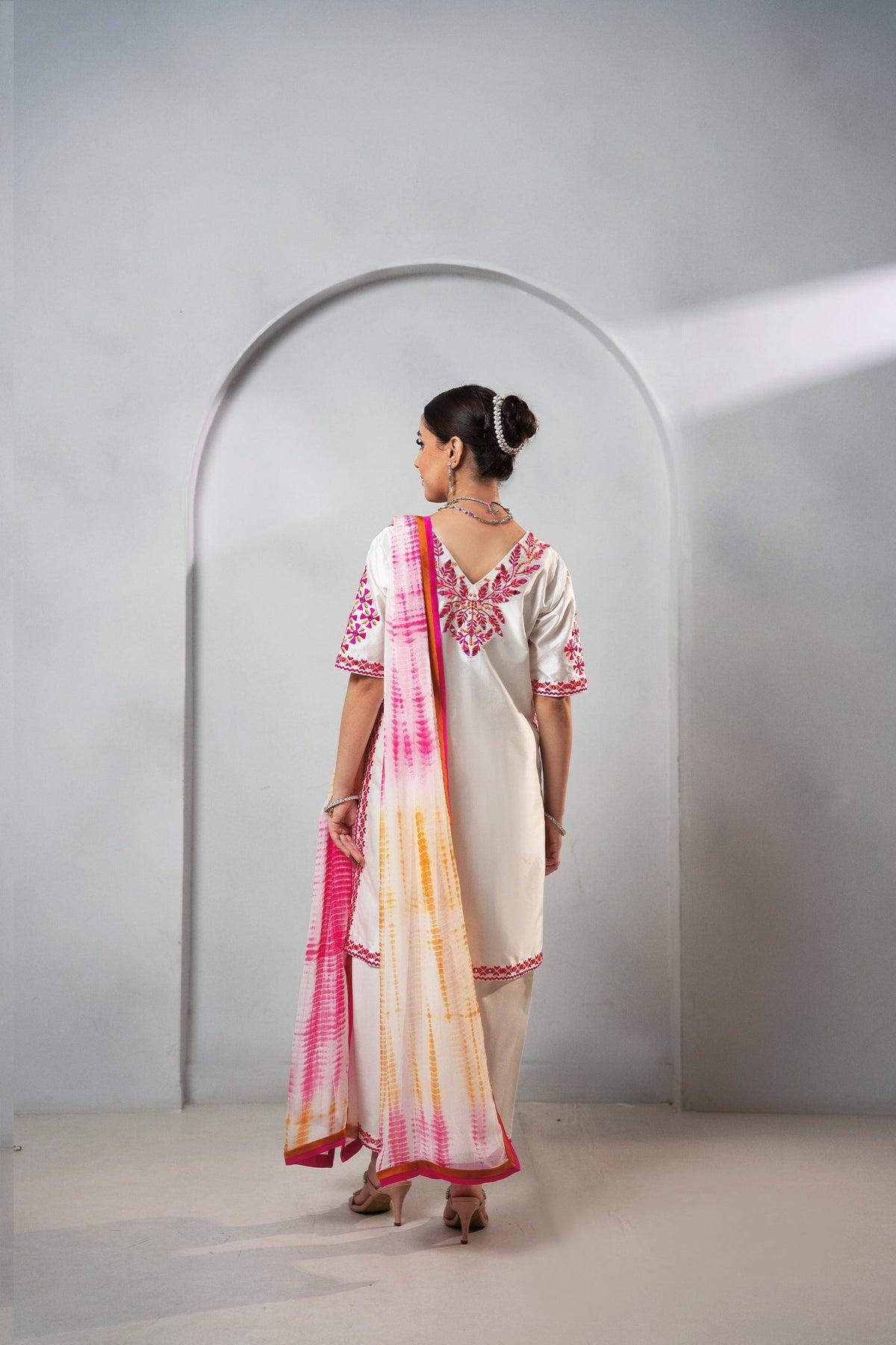 Fozia Khalid | Dilkash Festive Wear 25 | Noor, image 2